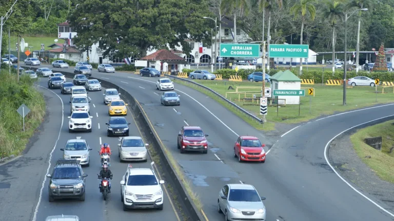provincia-panama-oeste-via-panamericana-cocolijpg